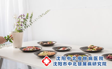 攝圖網_500199063_餐前的準備（企業商用）